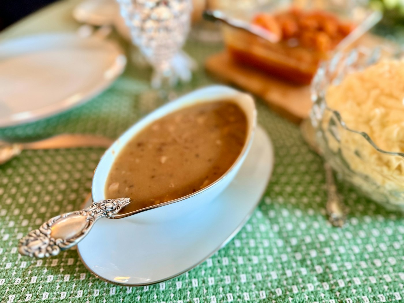 Can you freeze gravy? Yes, for 2 to 3 months