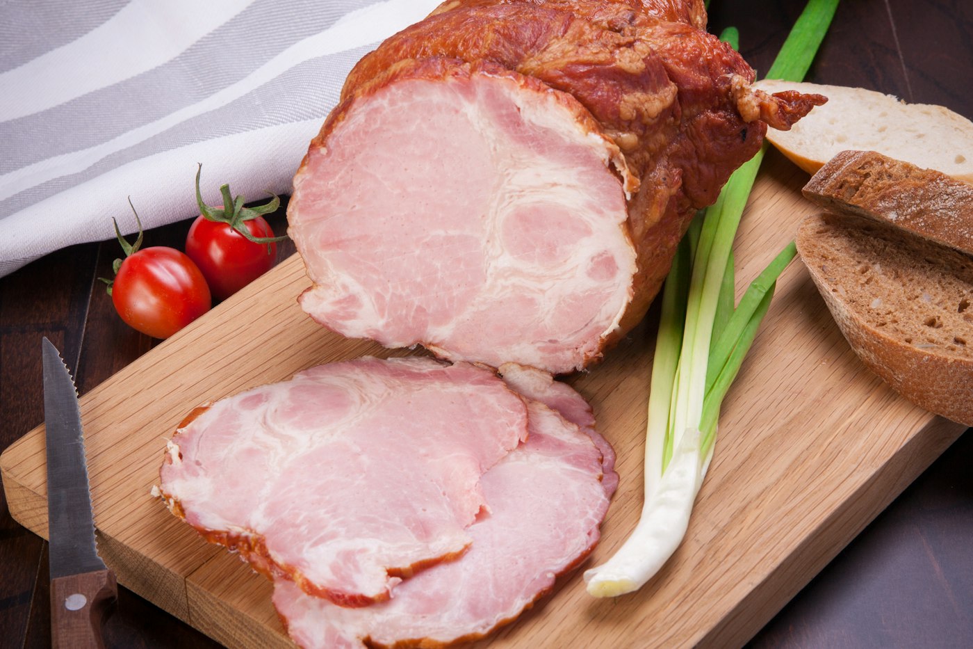 Can you freeze ham? Yes, and how long ham lasts