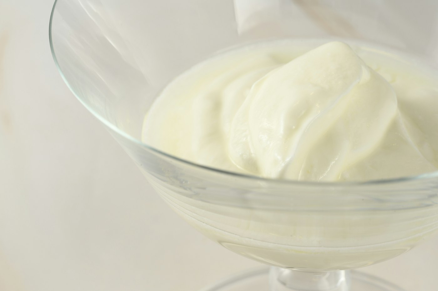 Can you freeze sour cream? Only for cooking
