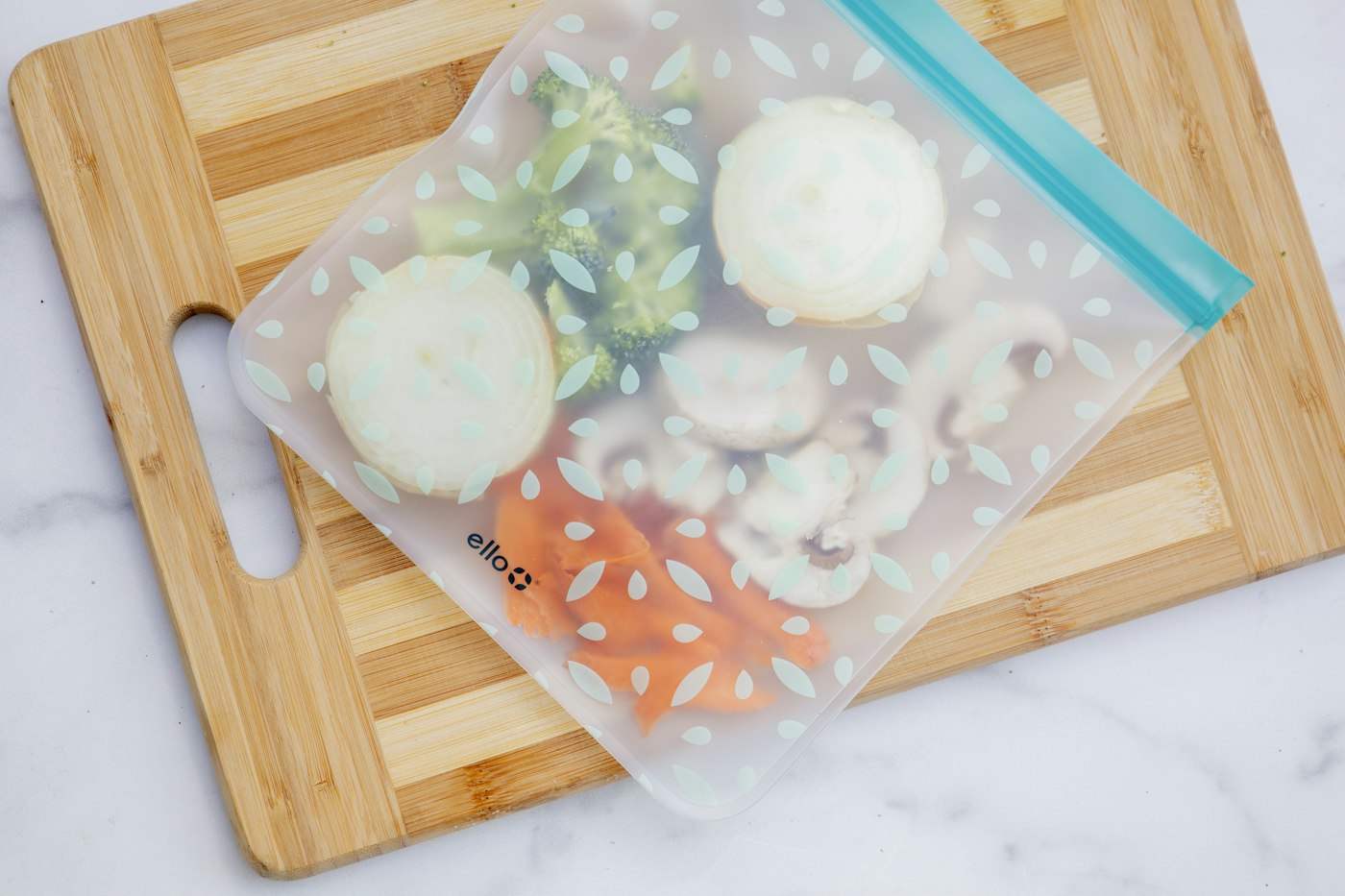 Freezer bags or containers: which is better?